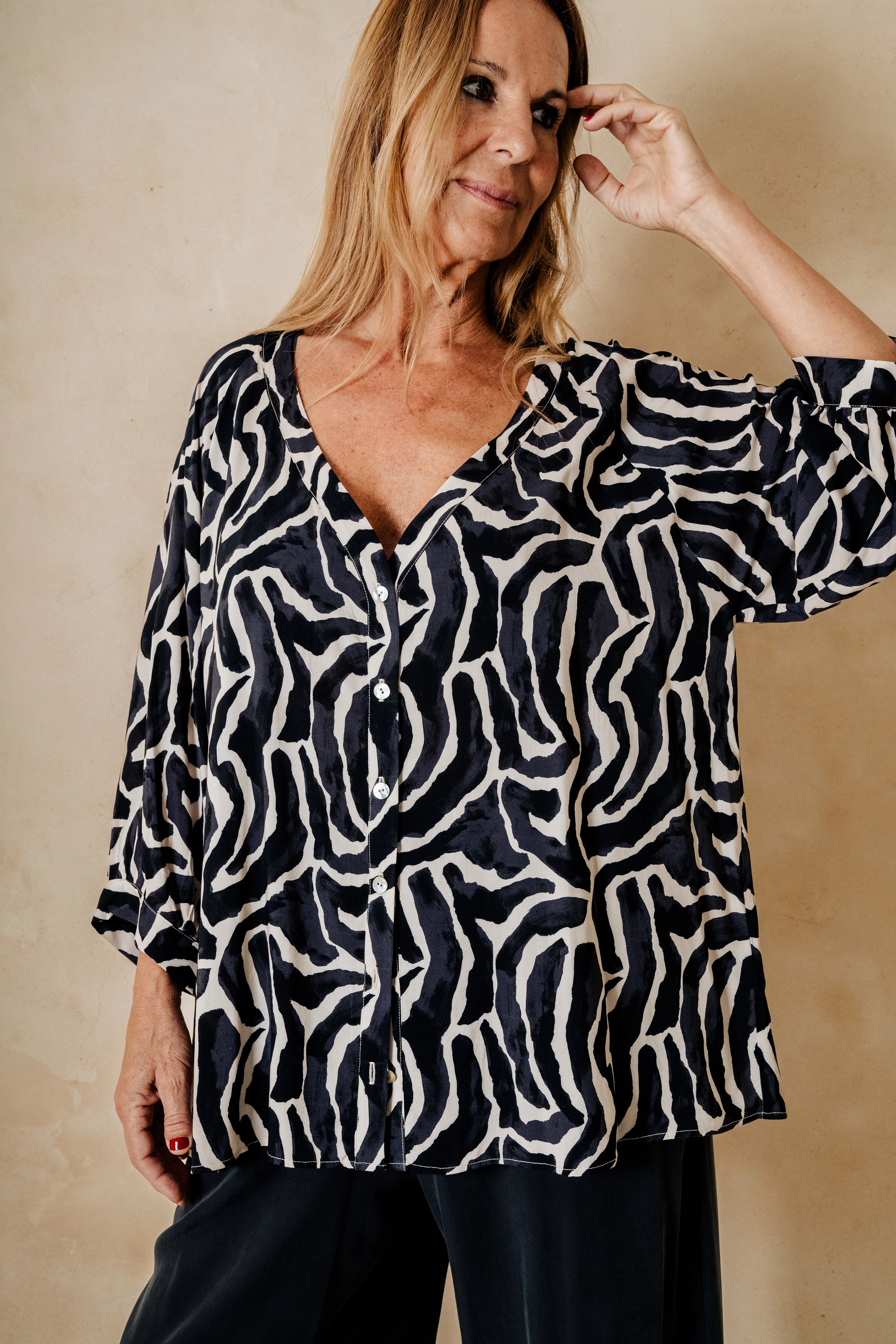 EDÉN - CAMISA CEBRA BLANCO Y NEGRO