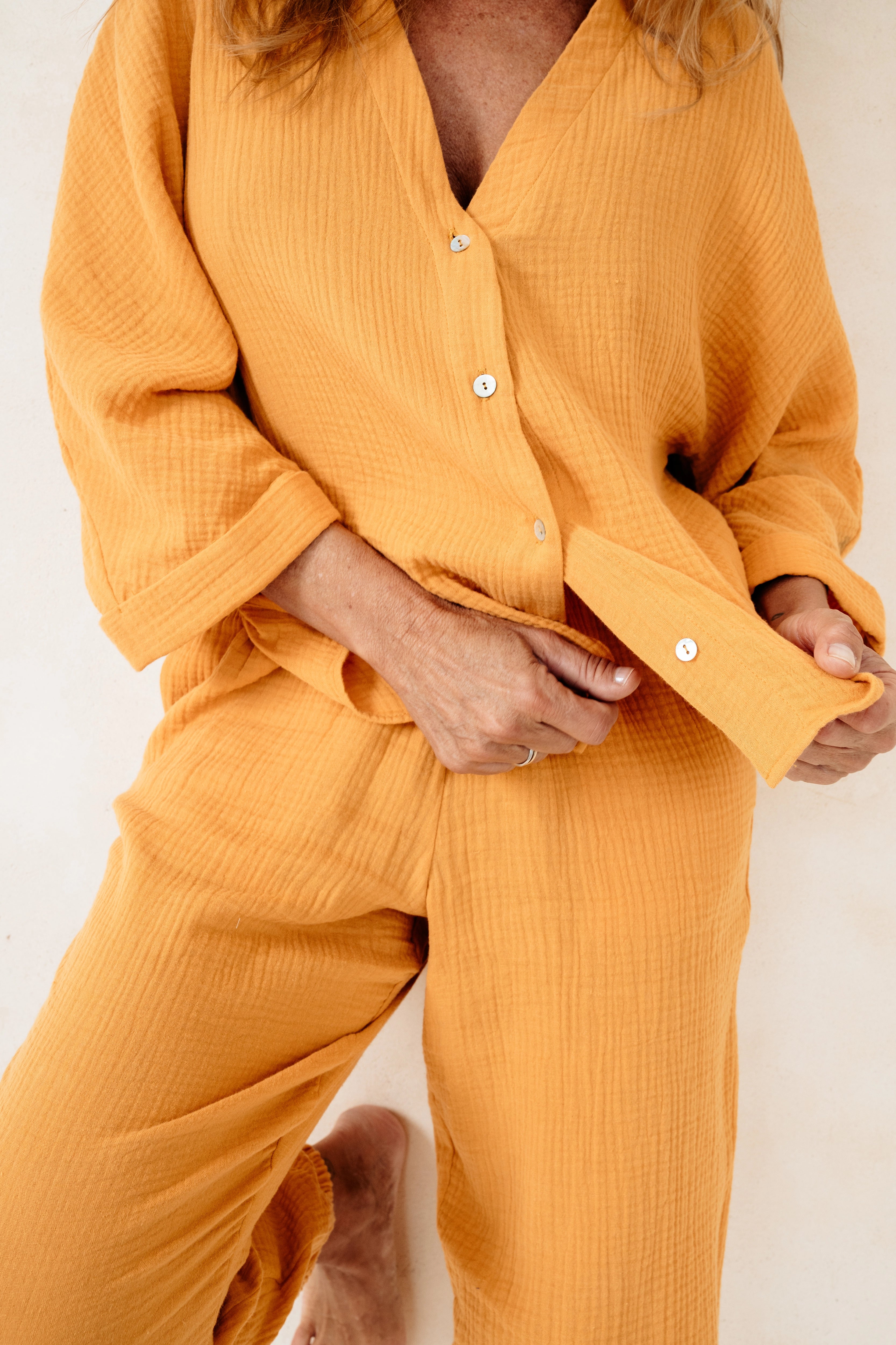 KIA - CAMISA MOSTAZA ALGODÓN