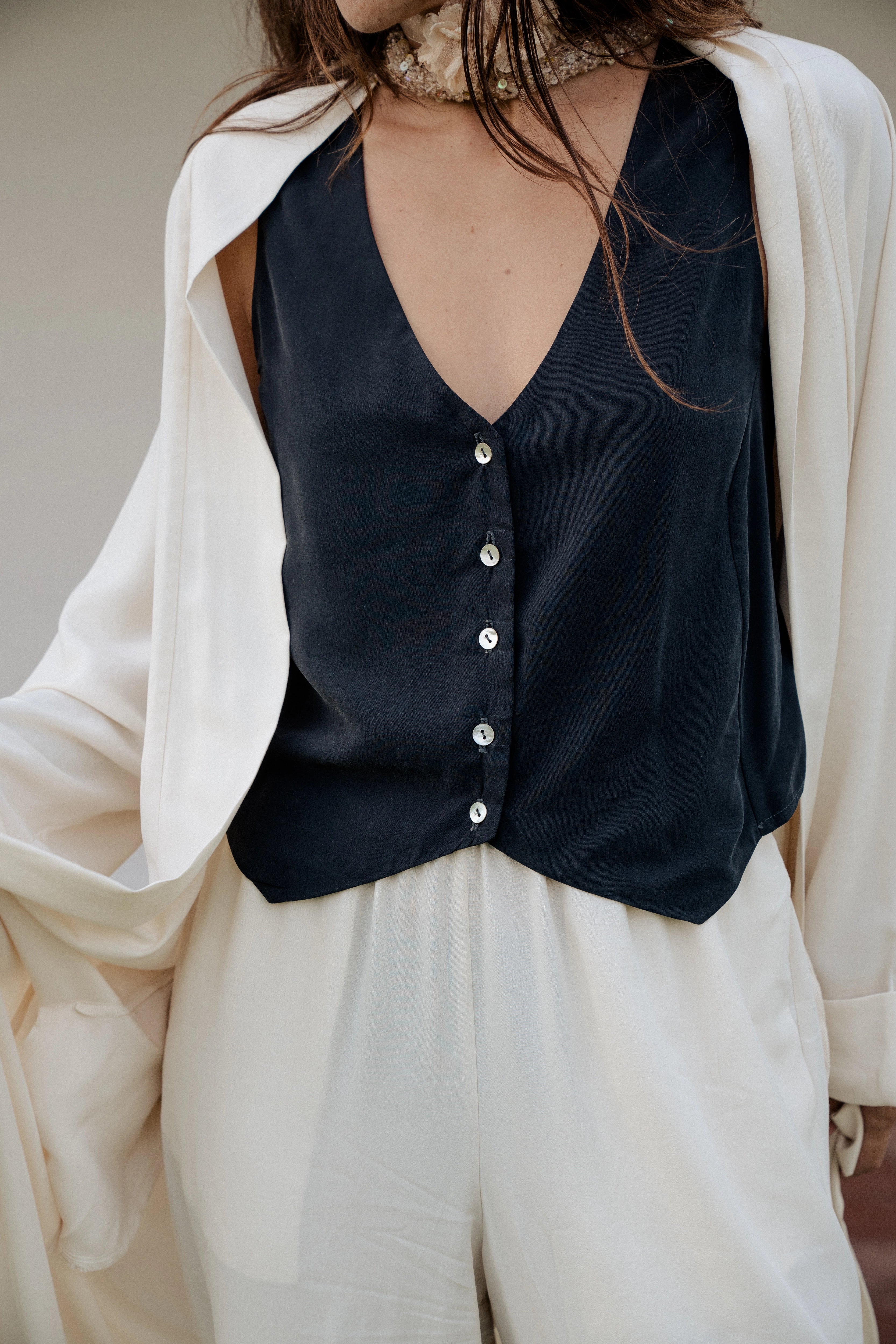 POEME - CHALECO GRIS TENCEL