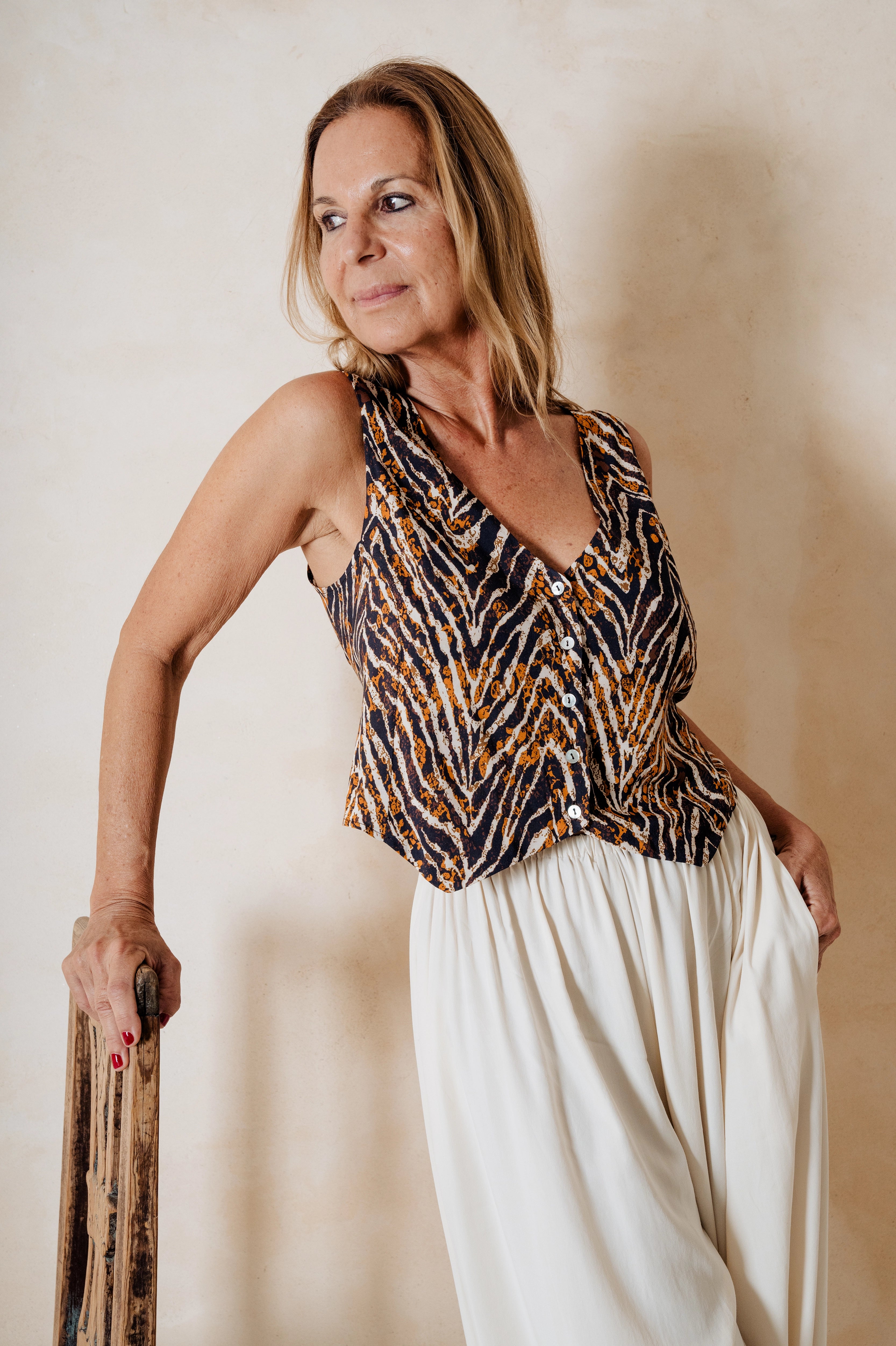 POEME - CHALECO TIGRE MARRÓN