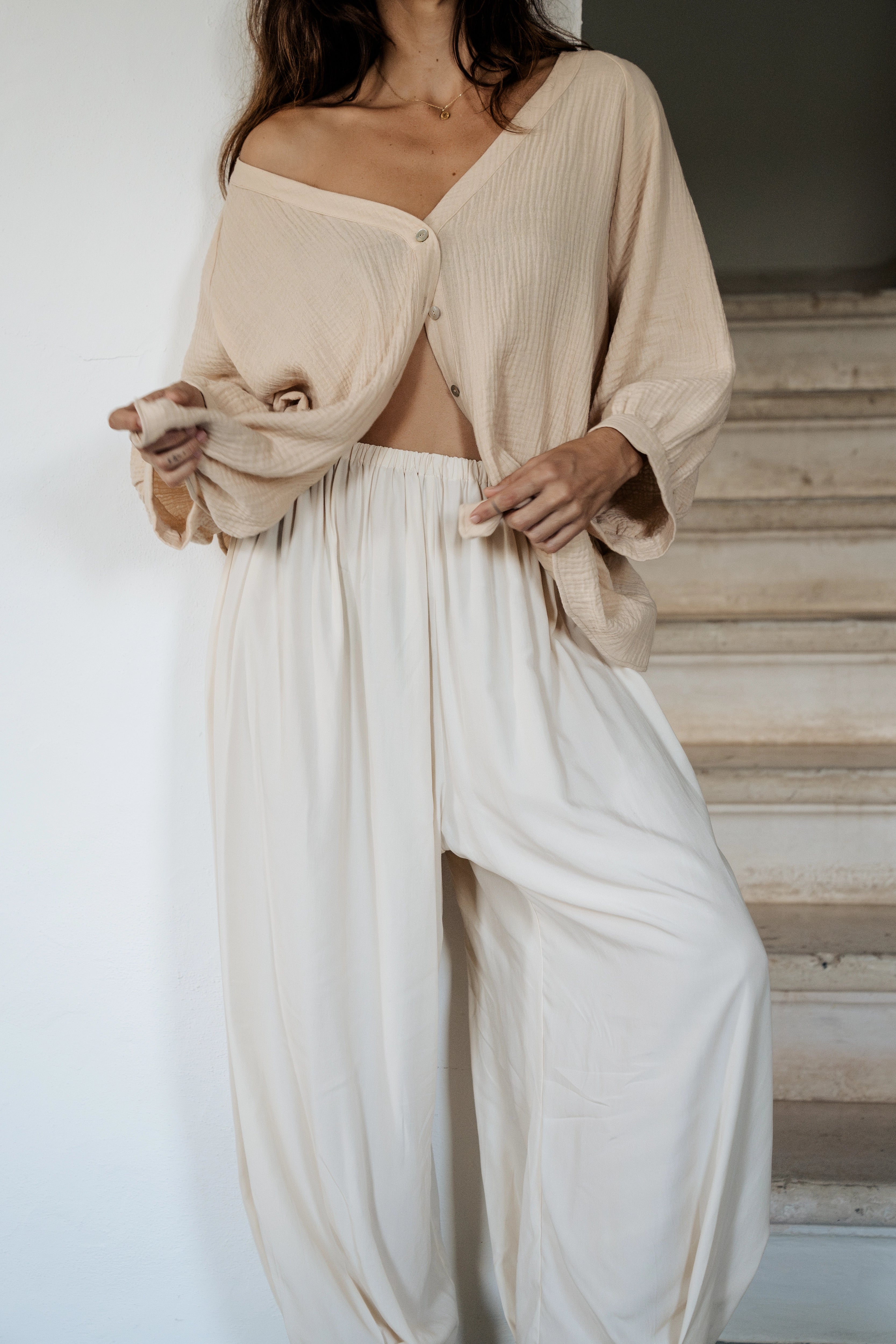 EDÉN - CAMISA BEIGE ALGODÓN