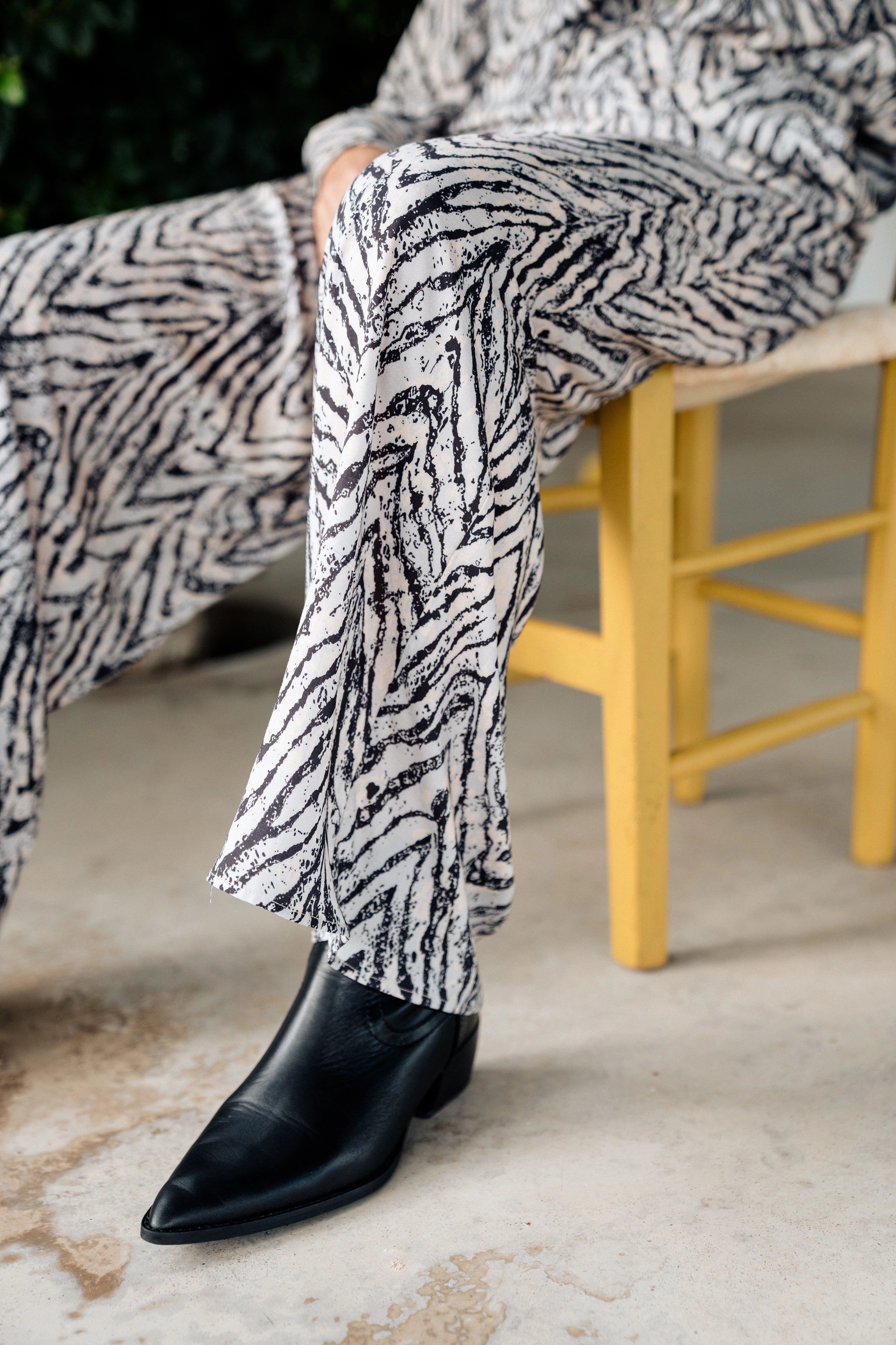 TICO - PANTALÓN TIGRE GRIS