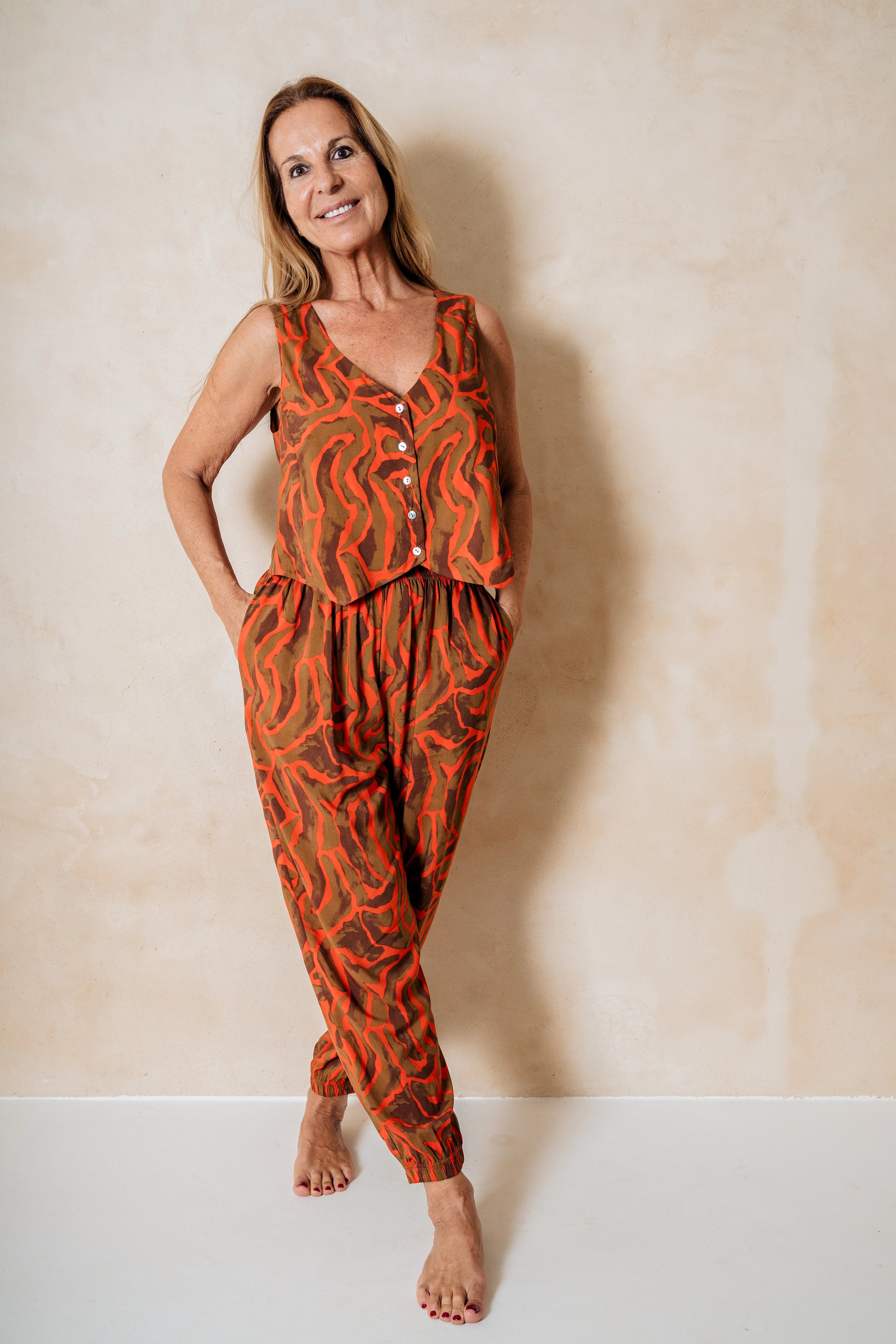 KIRAN - PANTALÓN CEBRA ROJA