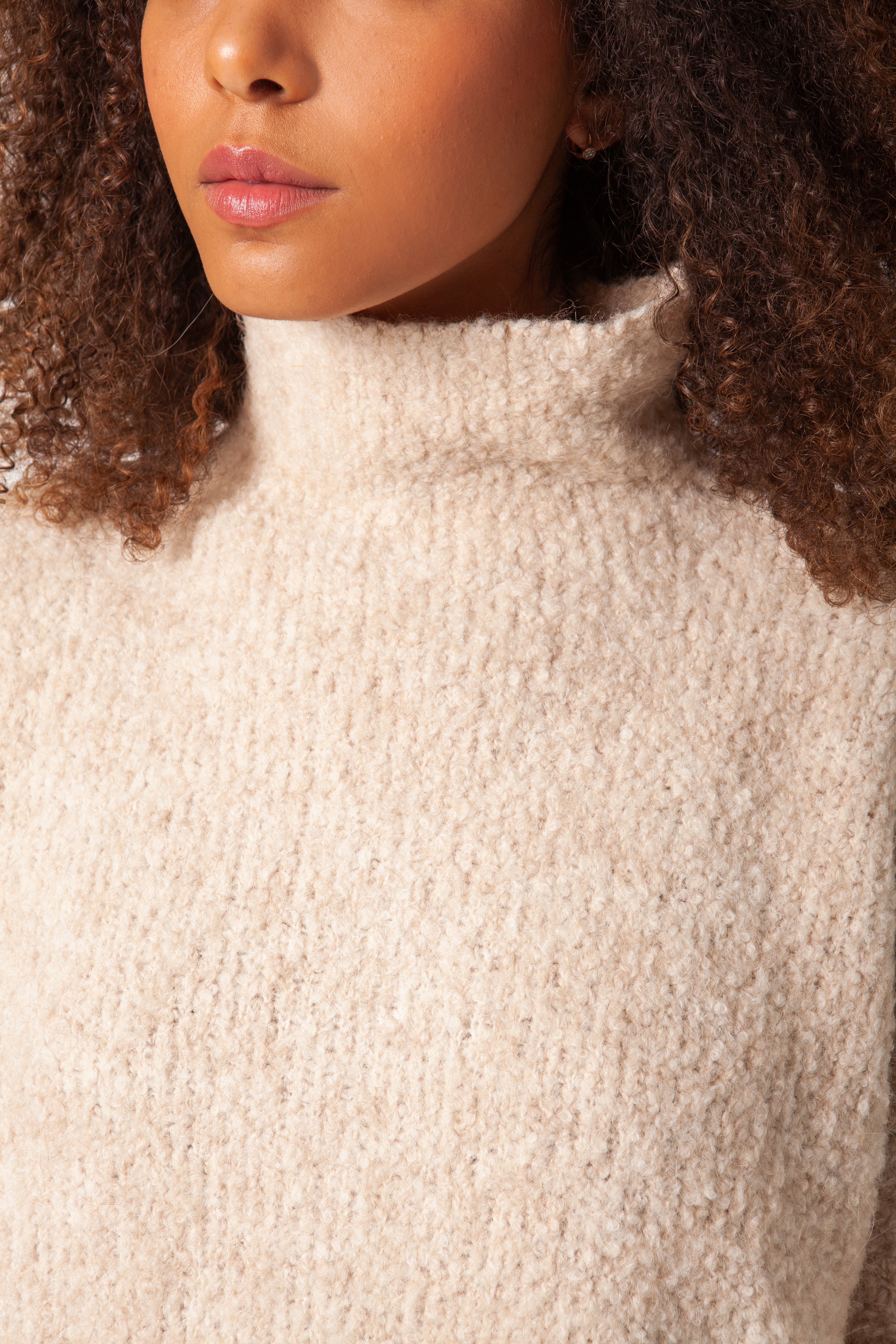 JERSEY CISNE BOUCLÉ CRUDO