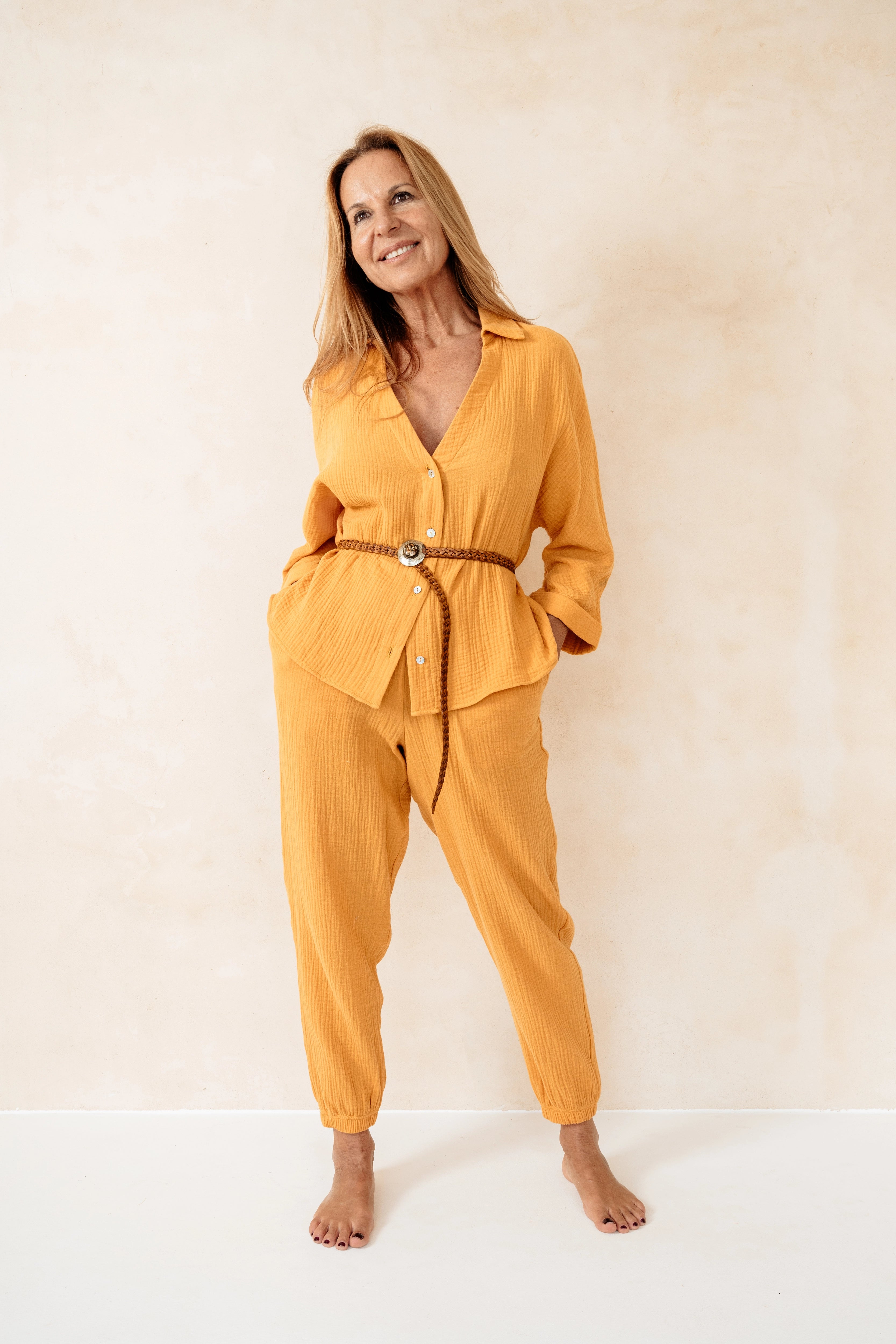 KIRAN - PANTALÓN MOSTAZA ALGODÓN