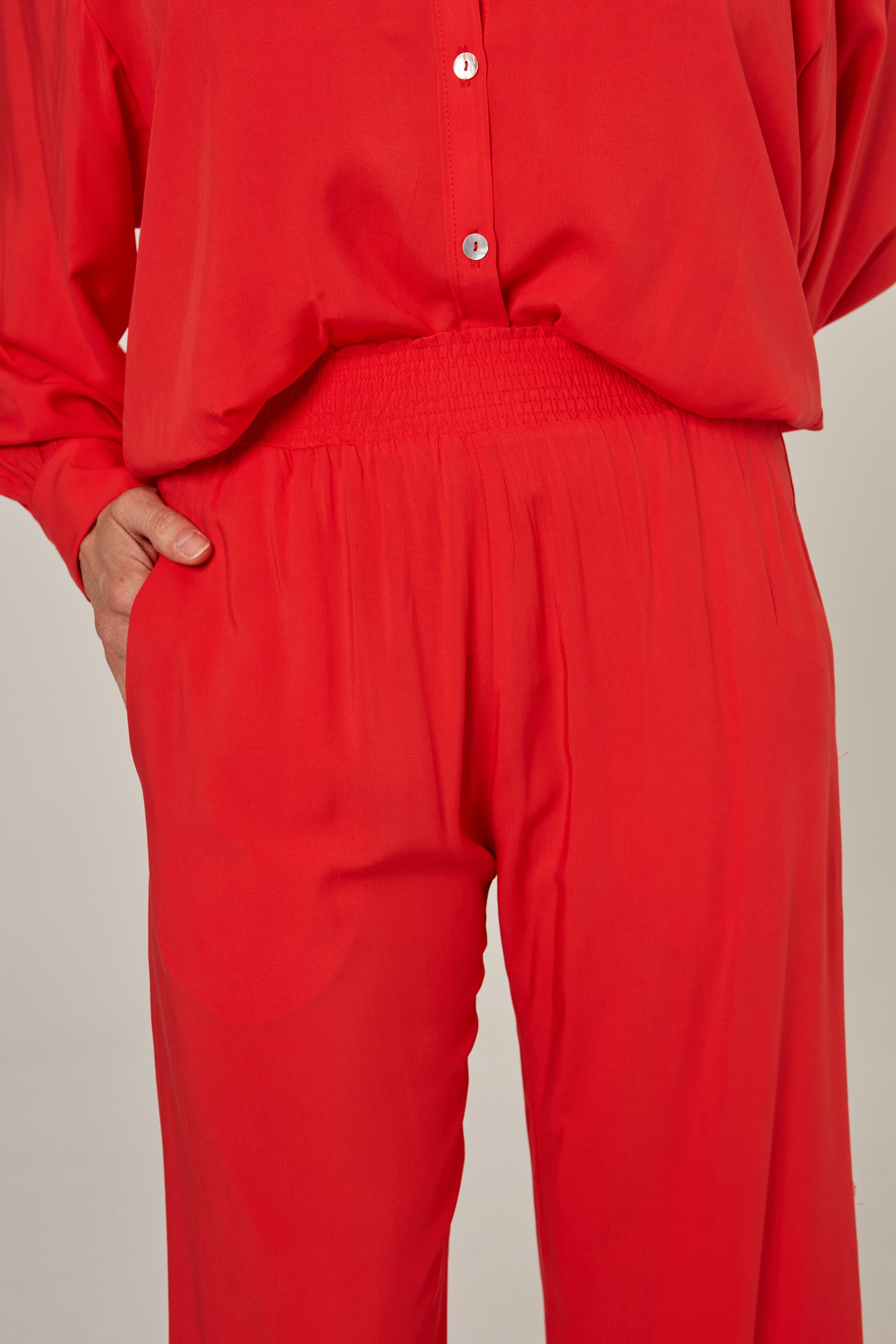 Pantalón Hugo Crop rojo