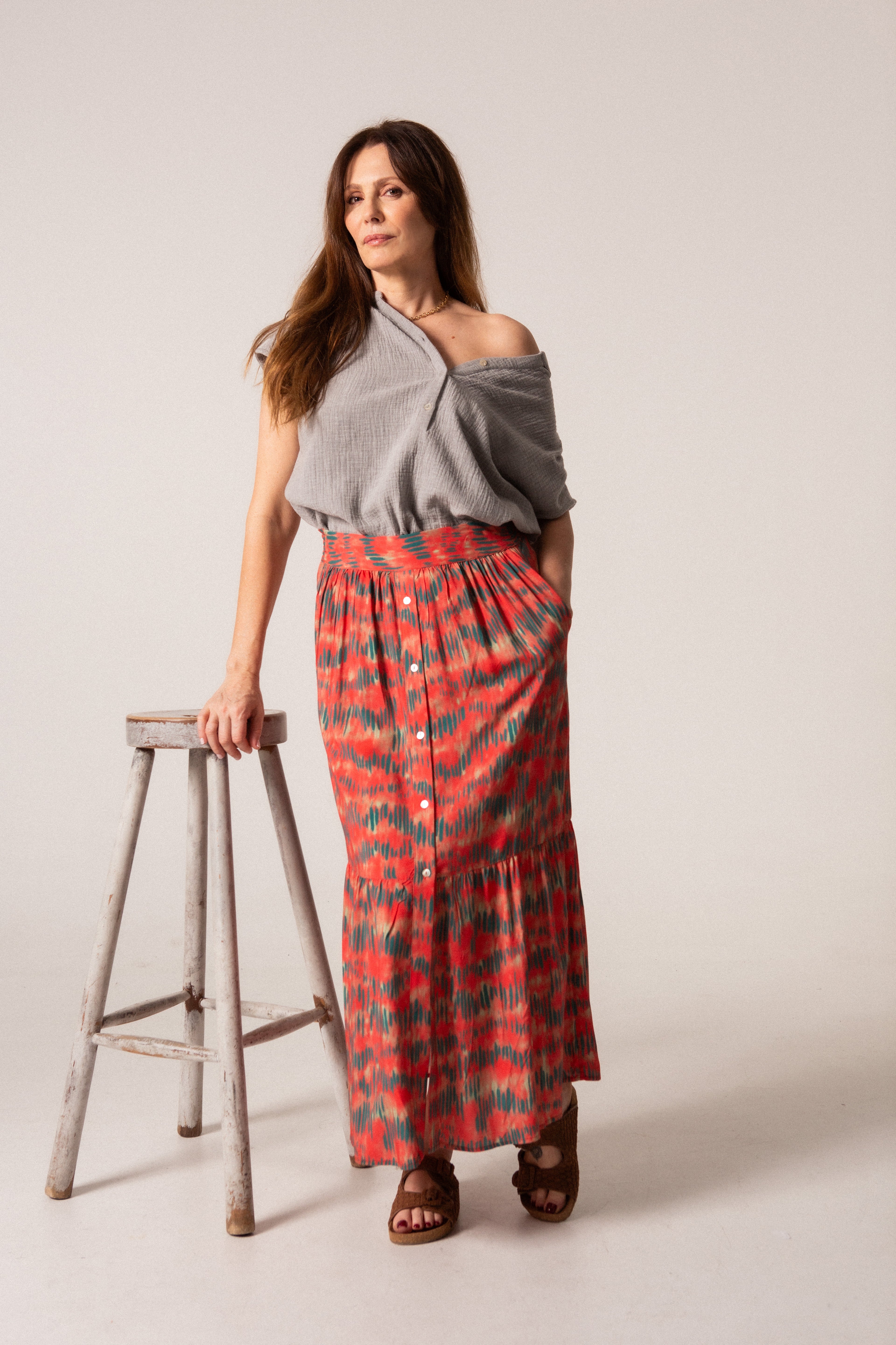 Falda Dakota estampado rojo etnico