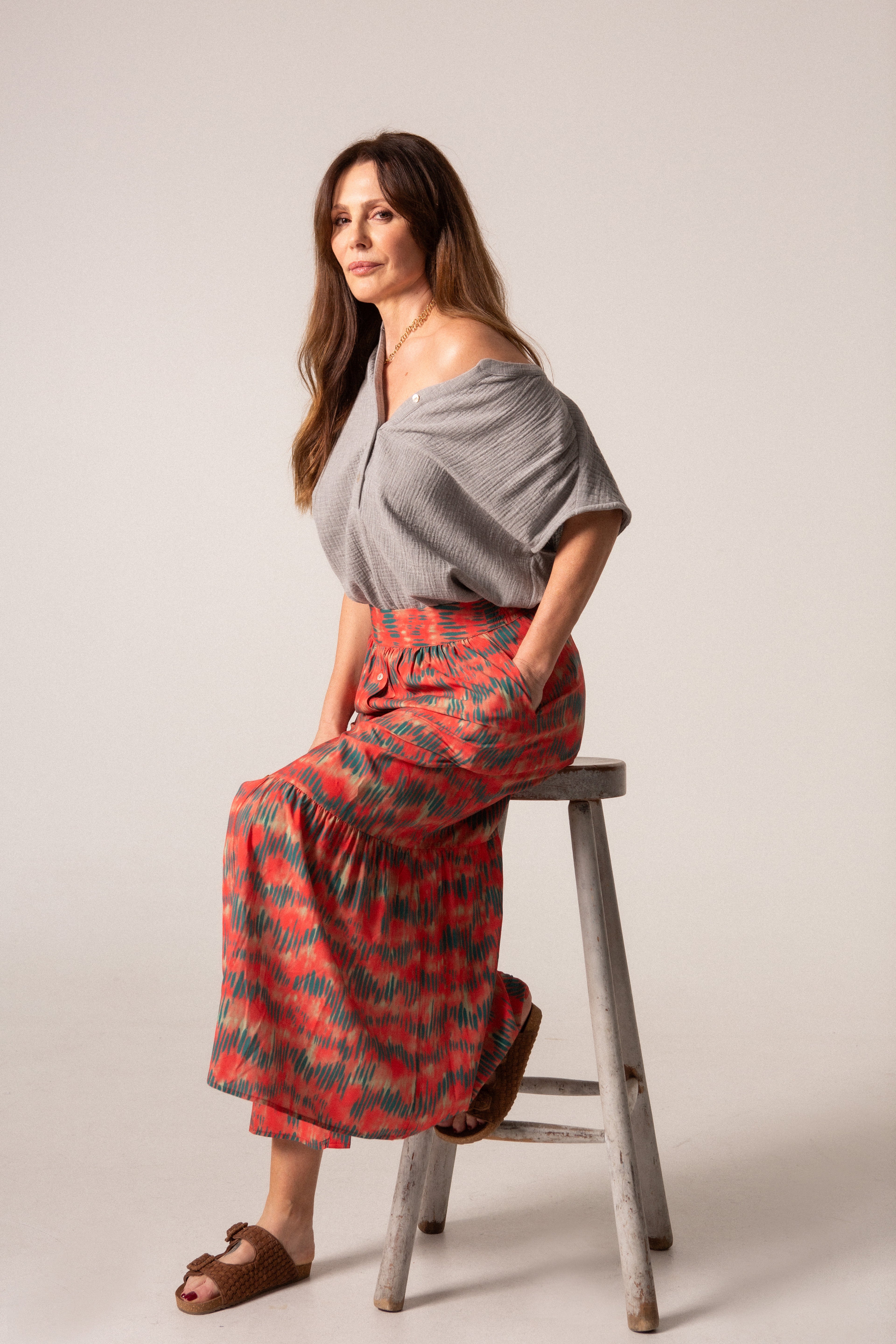 Falda Dakota estampado rojo etnico