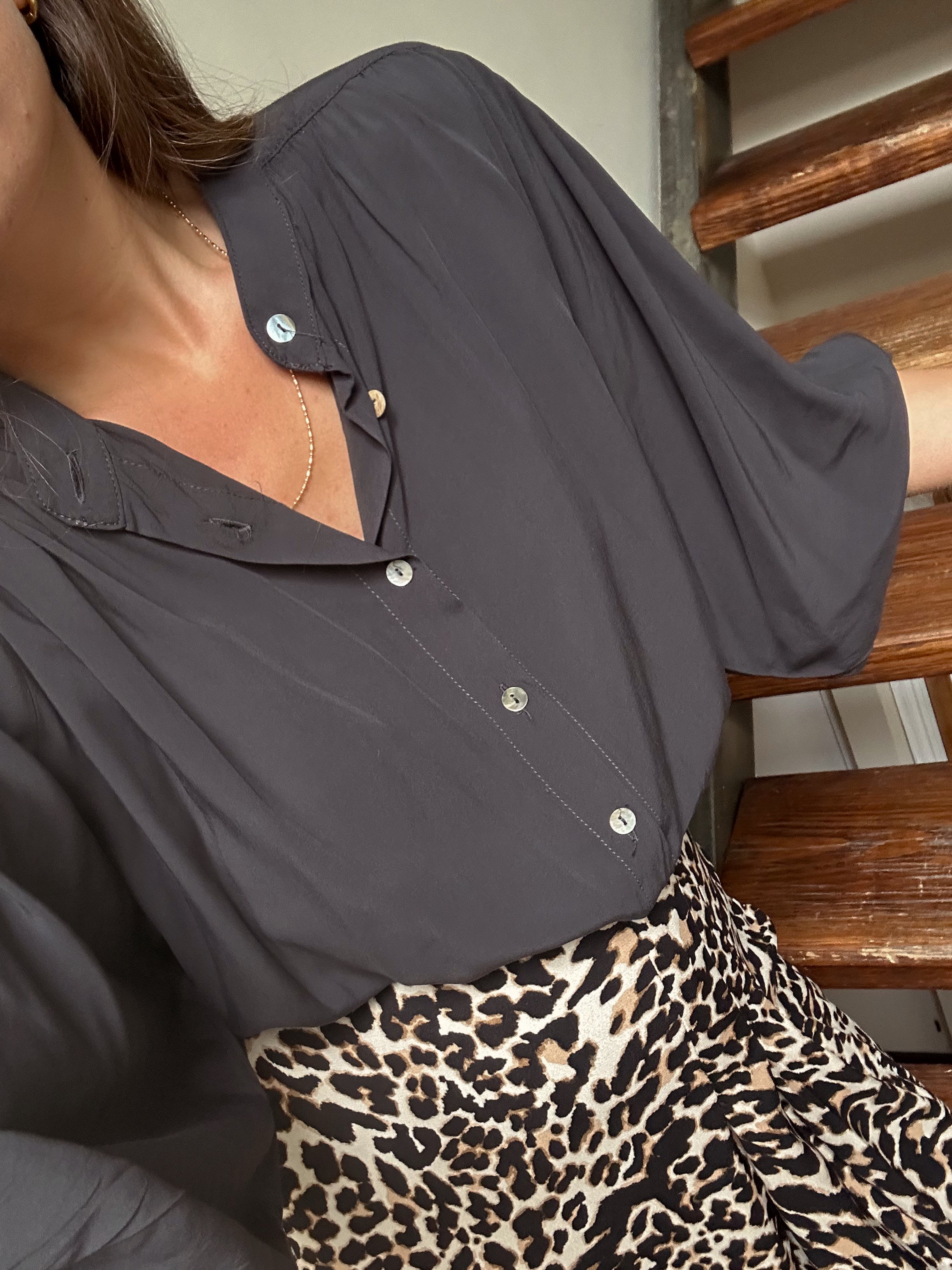 KARLA - CAMISA GRIS PLOMO