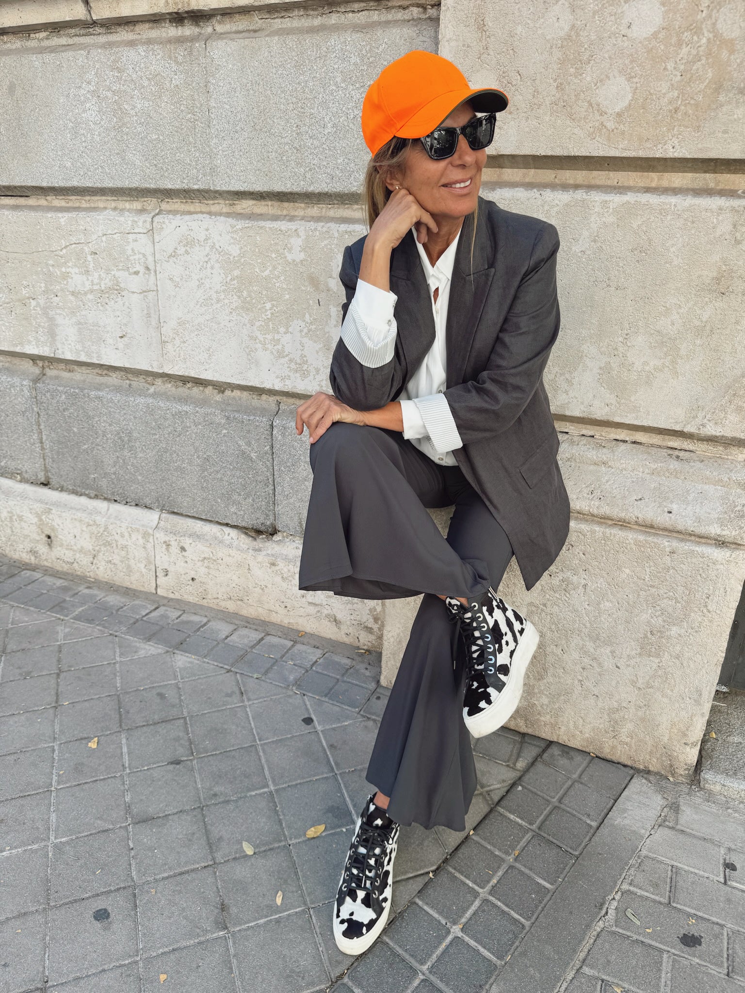 DEO - PANTALÓN GRIS PLOMO