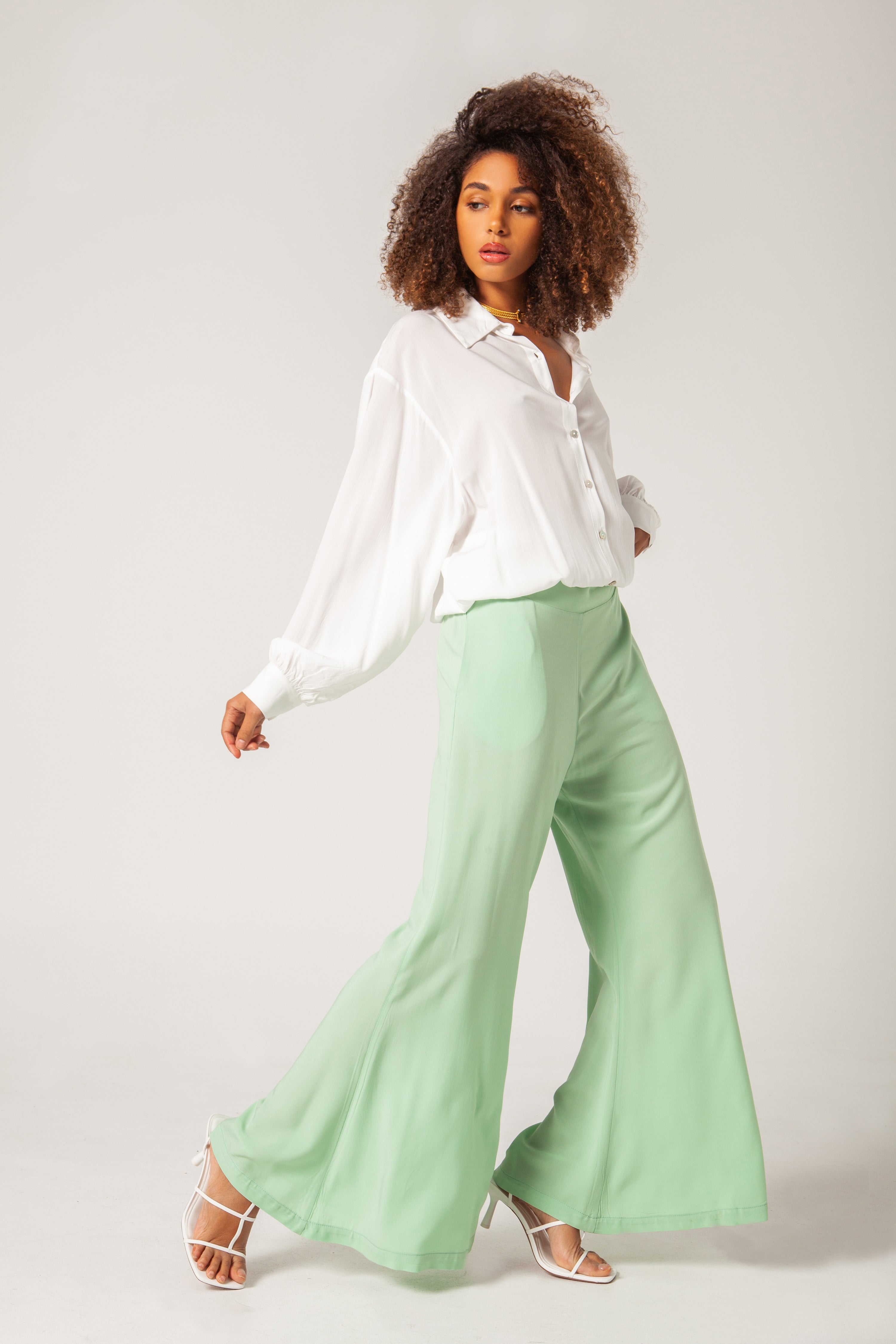 DEO - PANTALÓN VERDE