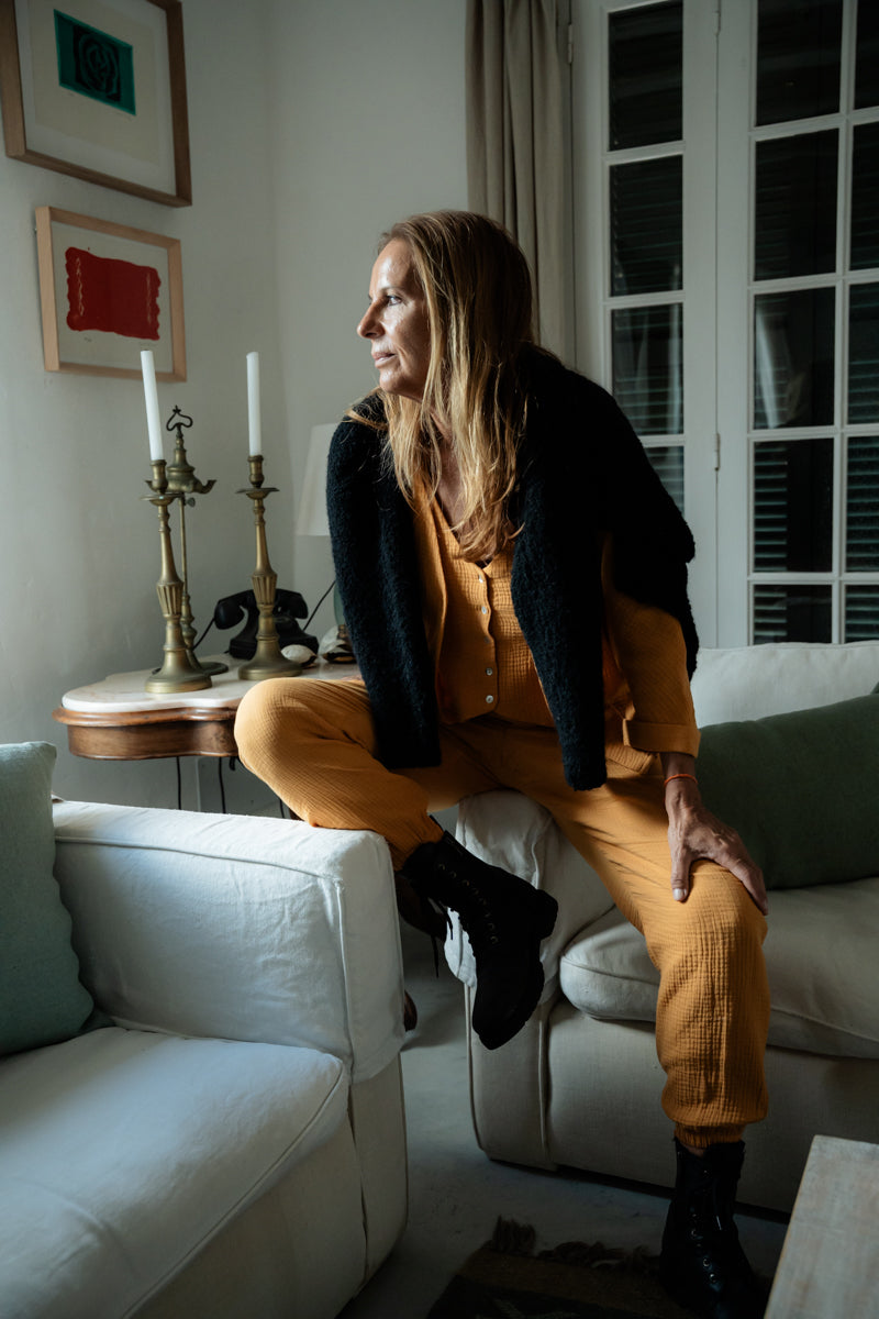 KIRAN - PANTALÓN MOSTAZA ALGODÓN