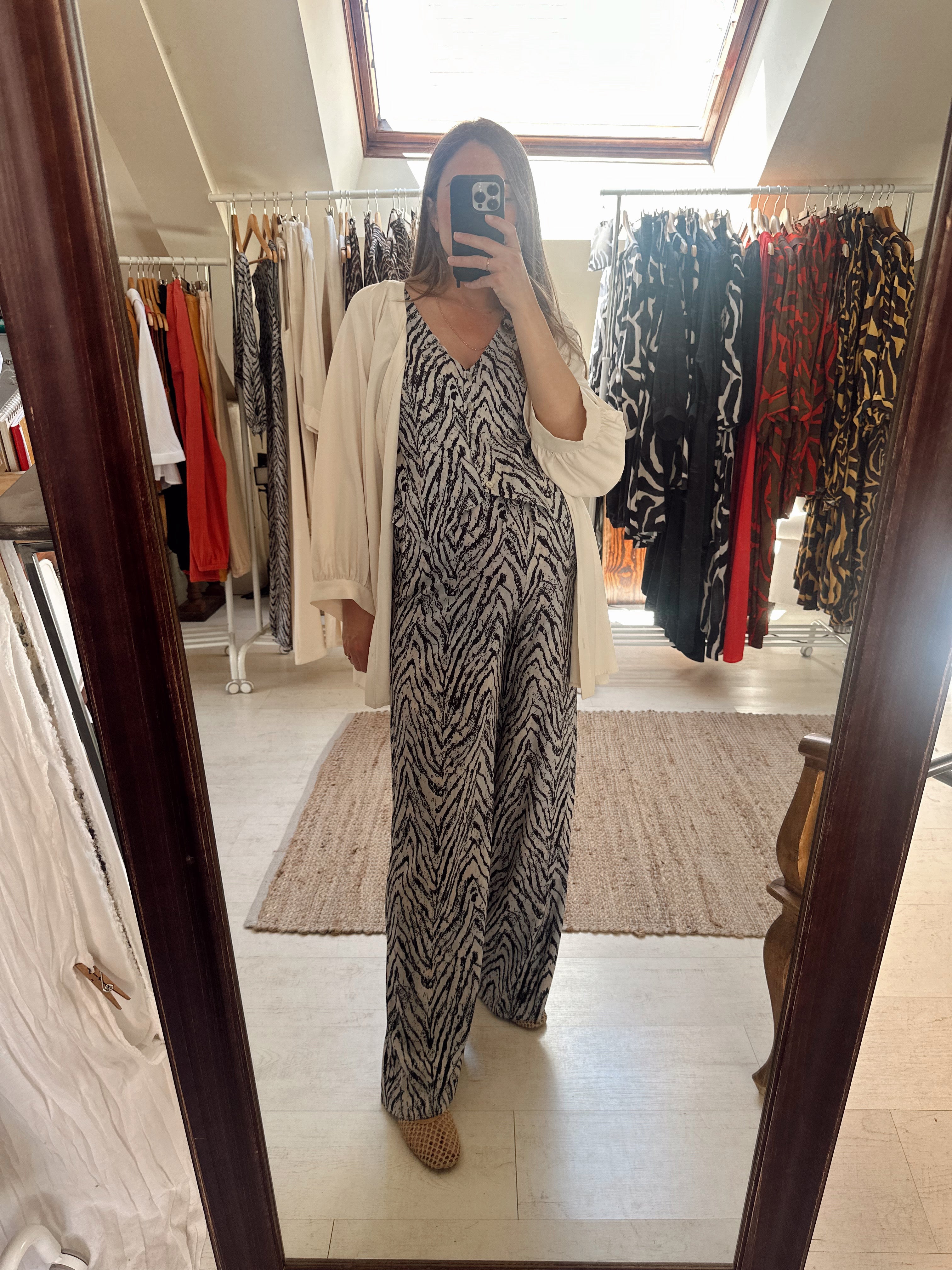 POEME - CHALECO TIGRE GRIS