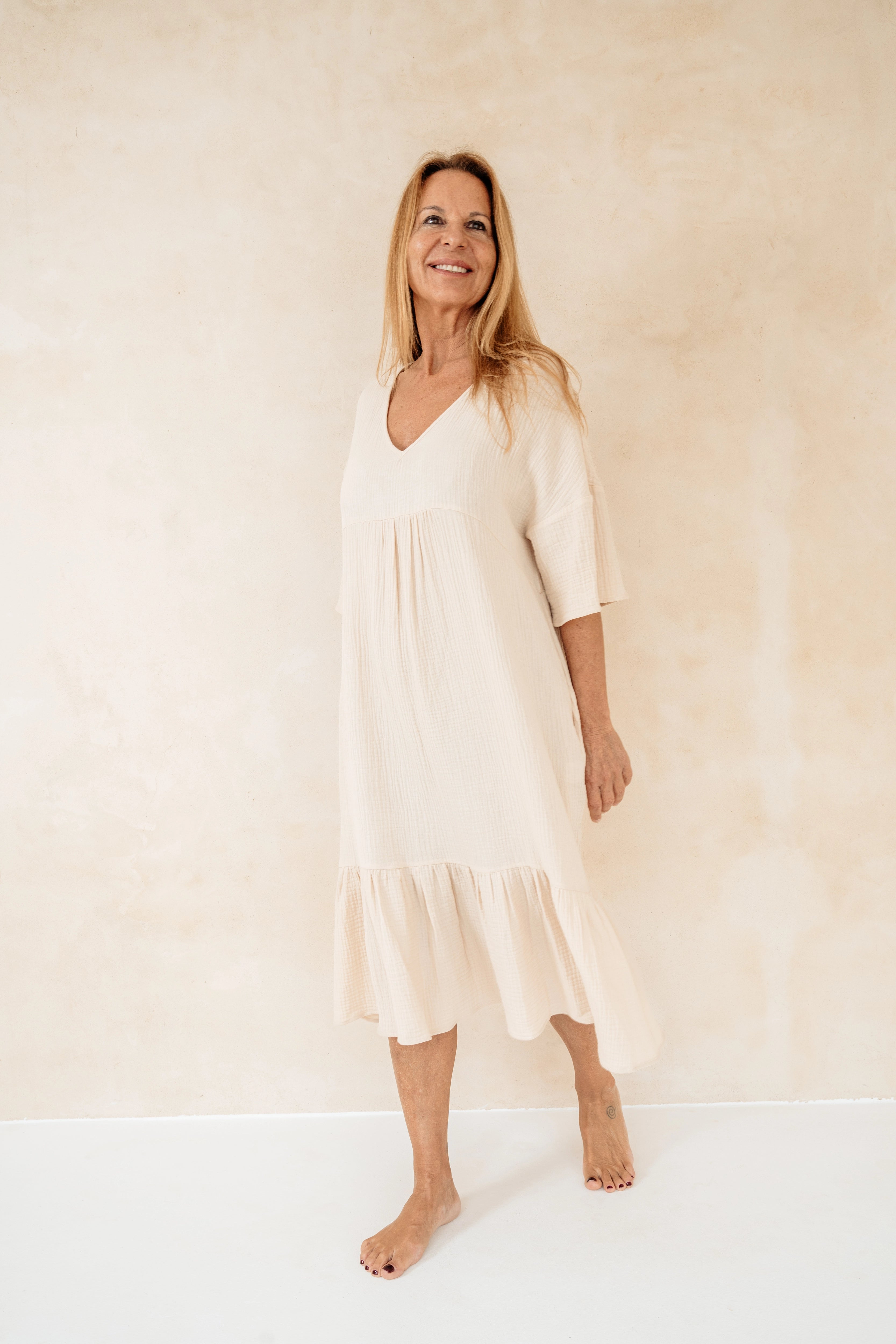 OLIMPUS - VESTIDO BEIGE ALGODÓN