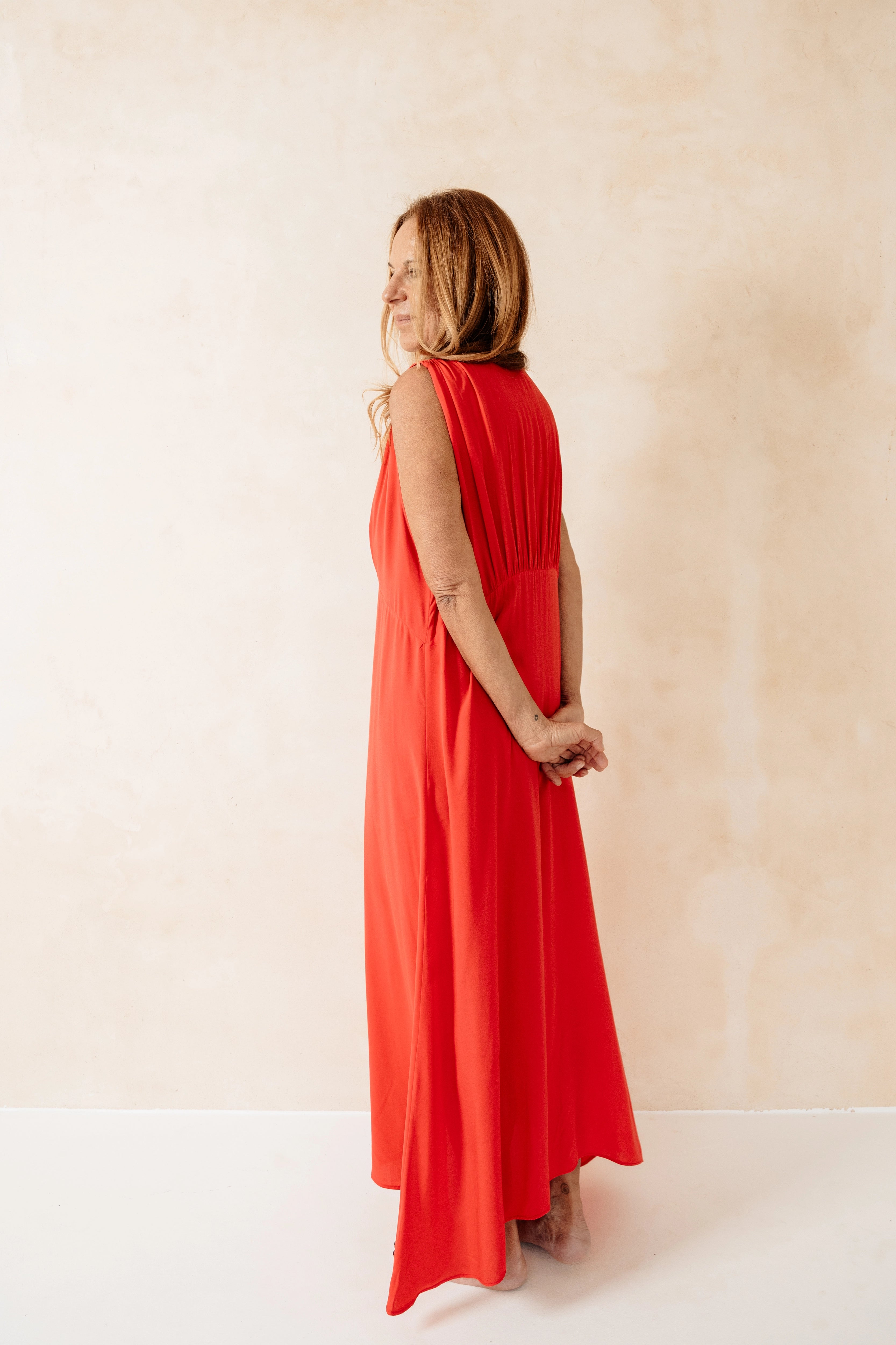 MÁXIMO - VESTIDO CORAL
