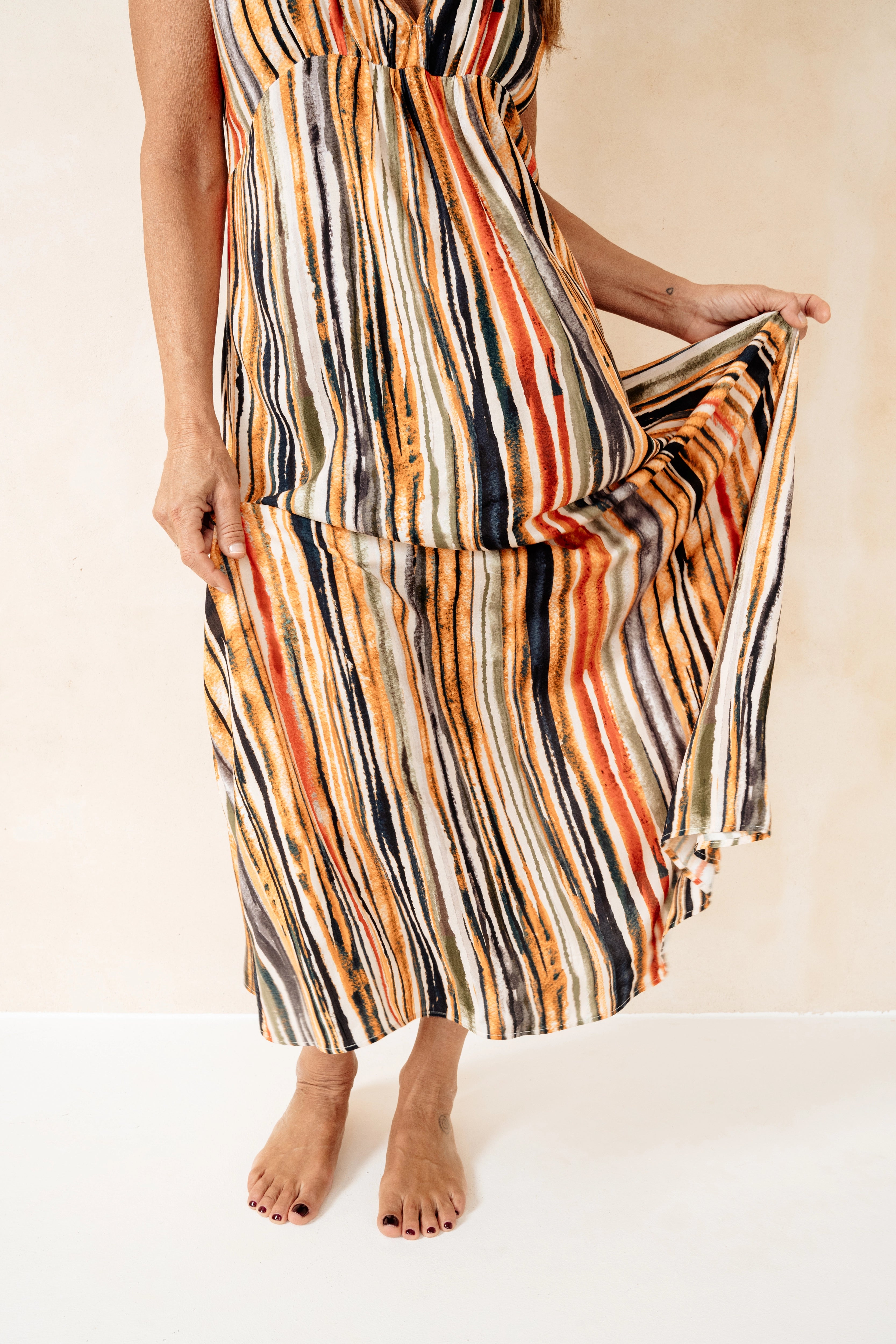 MÁXIMO - VESTIDO RAYA MULTICOLOR